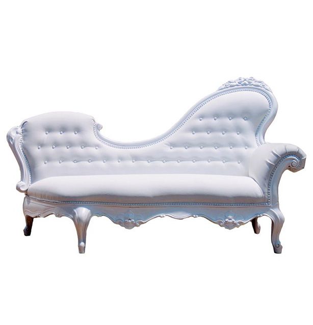 White deals victorian couch